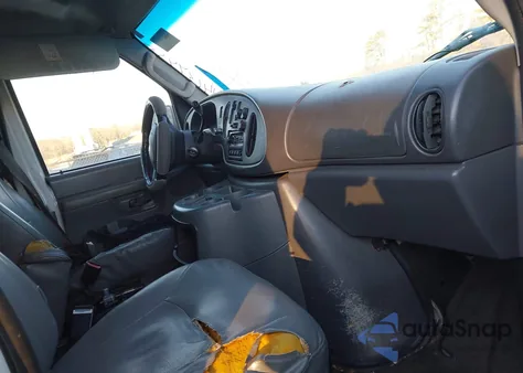 2003 Ford E-350 Super Duty Commercial/Recreational z USA, uszkodzony, nr VIN 1FTSE34L43HA21083